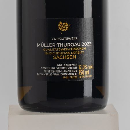 müller-thurgau-wein-aus-sachsen-weingut-schwarz-vdp-gutswein-online-kaufen